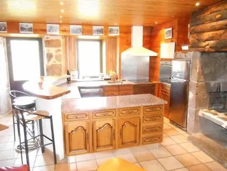 Maison Au Giraldes Puy Mary Volcan Chalet Gr400 Holiday home