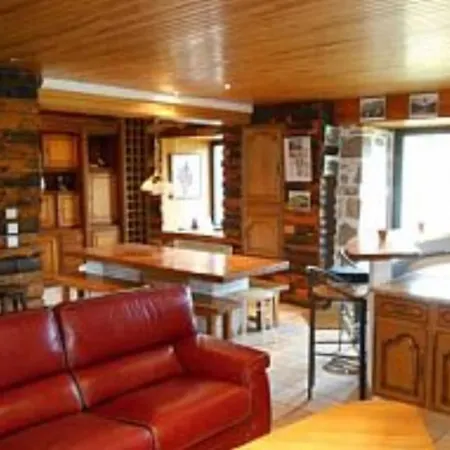 Maison Au Giraldes Puy Mary Volcan Chalet Gr400 Holiday home *